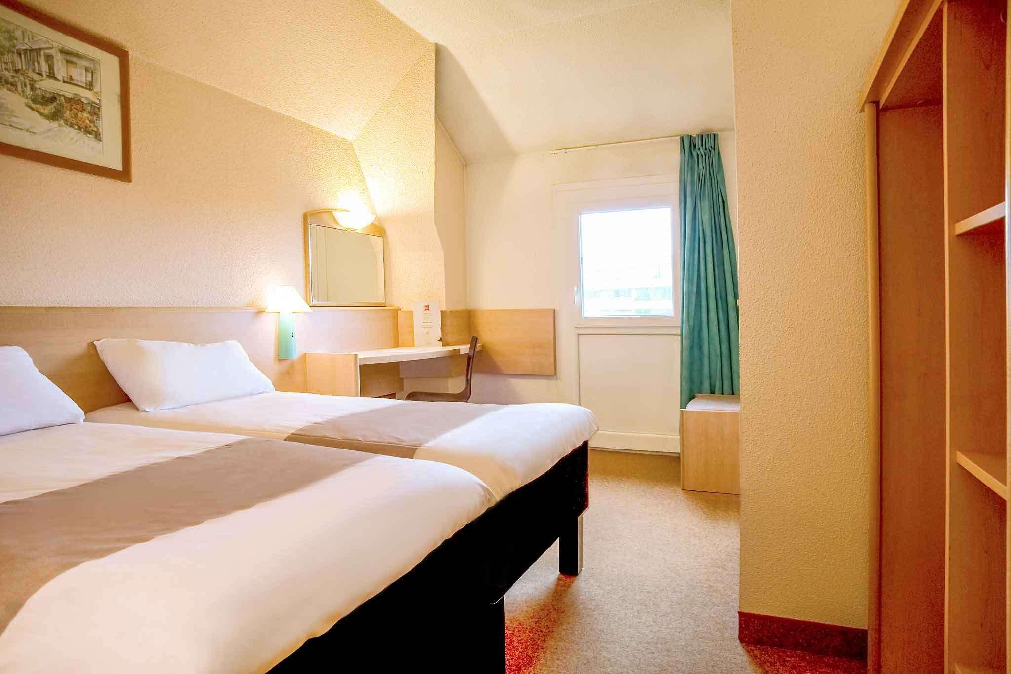 Ibis Styles Paris Poissy Hotel Eksteriør billede