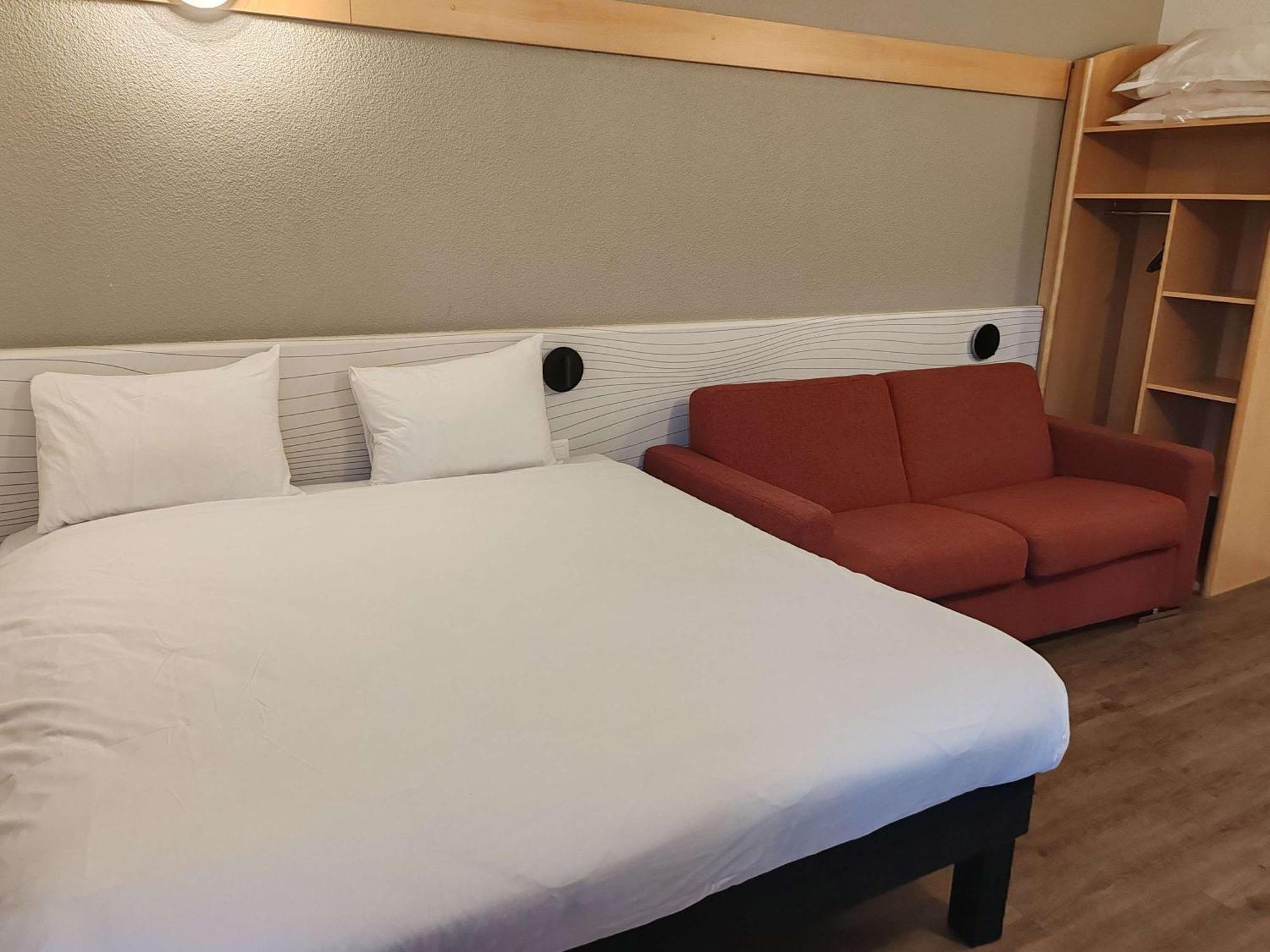 Ibis Styles Paris Poissy Hotel Eksteriør billede